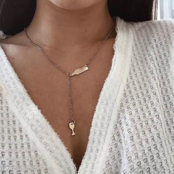 Wine 🍷 Glass Necklace - Picture 6 of 8